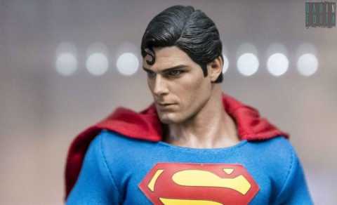 Action figure, le statuette dei supereroi: Io ne ho 500 e valgono migliaia di euro
